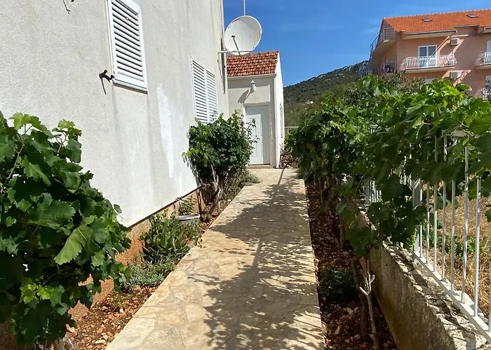 16439b Appartement Vinišće